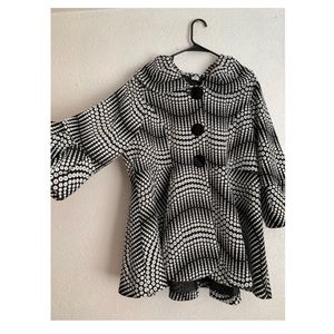 ✨Come N See Coat✨